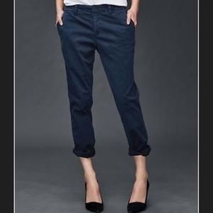 Gap girlfriend chino